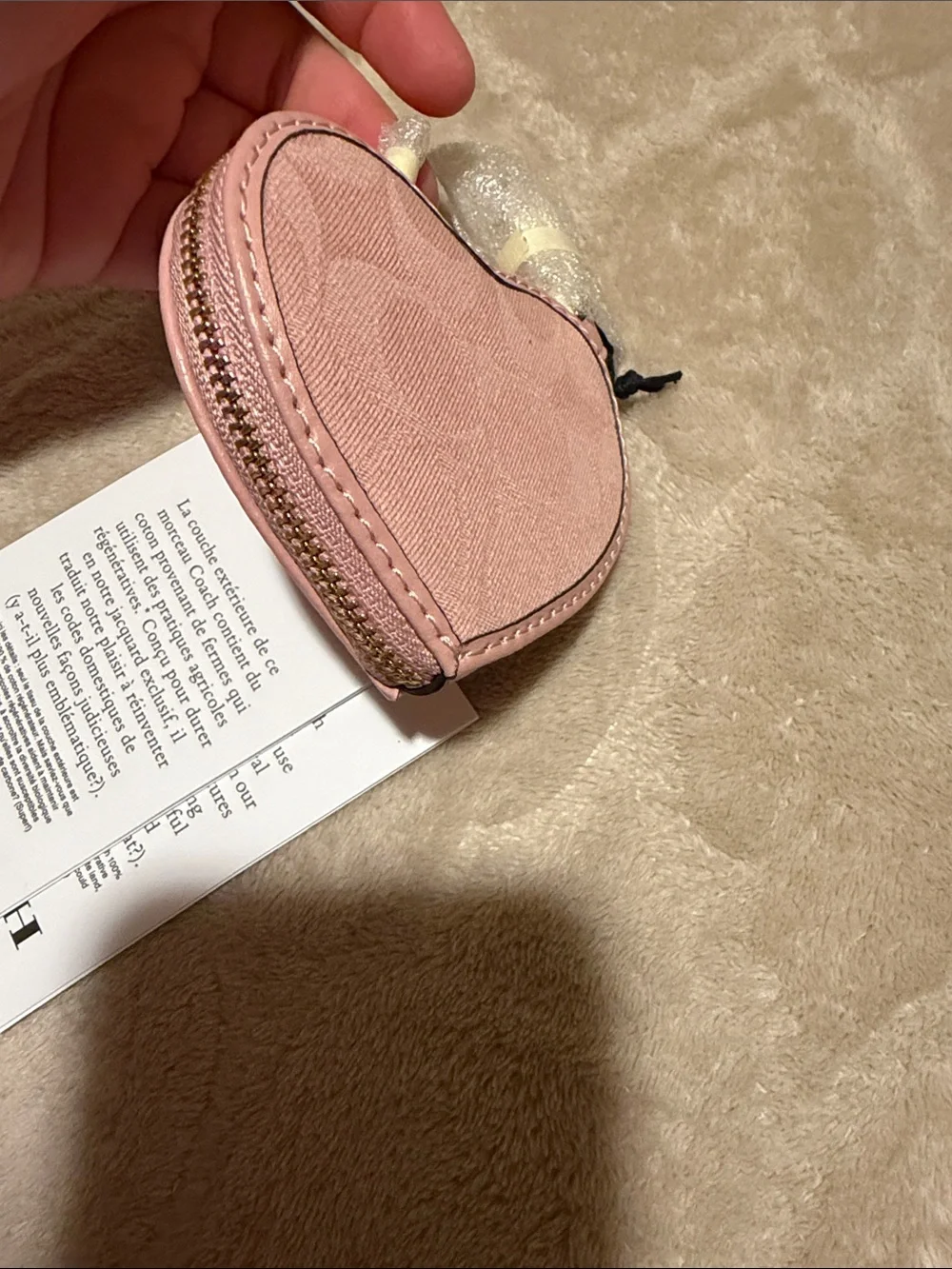 🩷Coach Pink Heart Coin Case with Signature Jacquard🩷